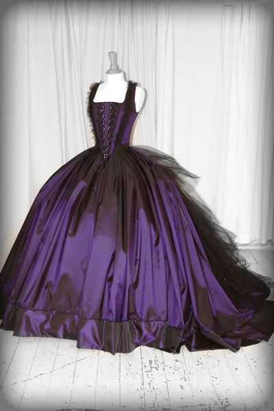 Purple Wedding Dress on Gothic Wedding Dress Lg Jpg Wedding Gown
