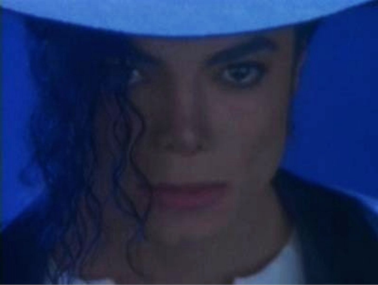 MichaelJacksonDangerousTour.jpg