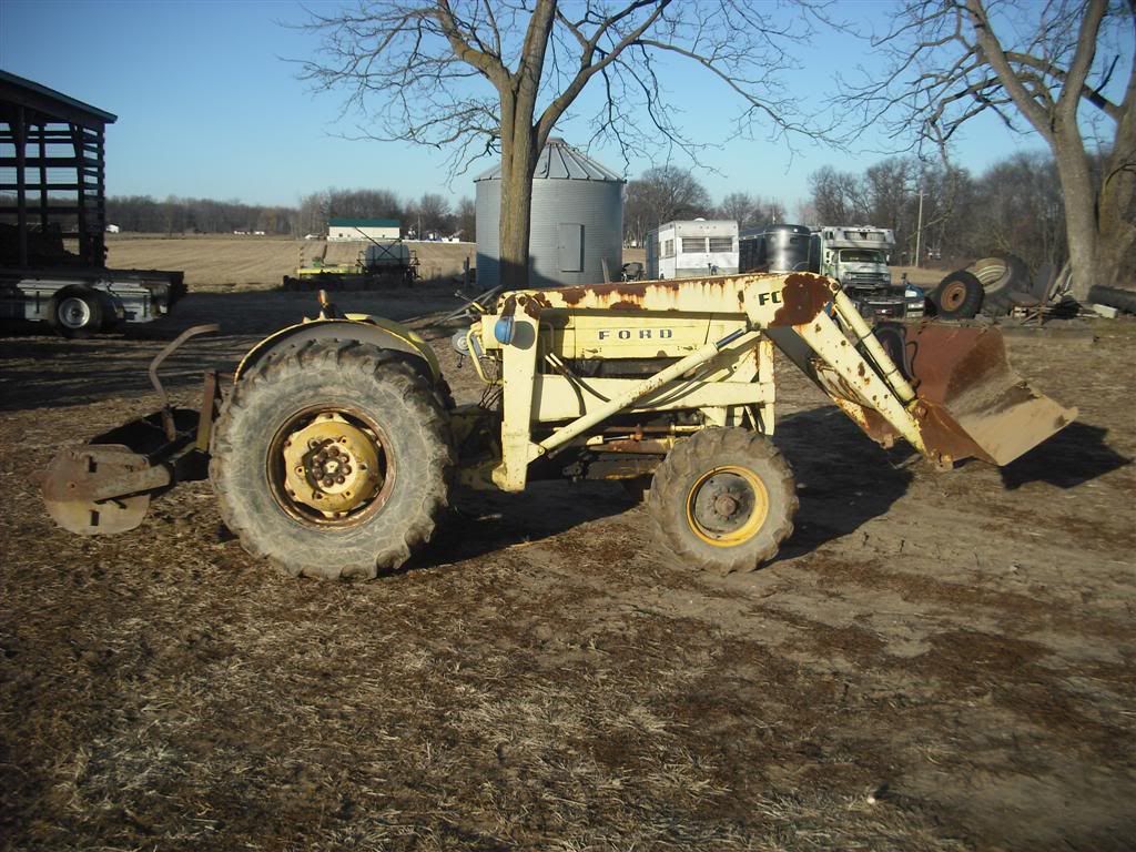Ford 3400 tractor front loader #3