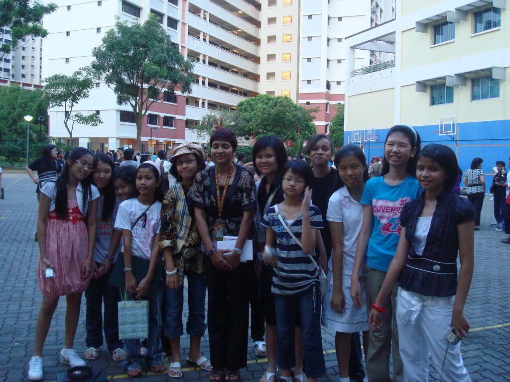 6C girls
