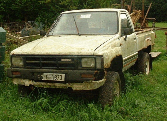 ToyotaPickUp1.gif