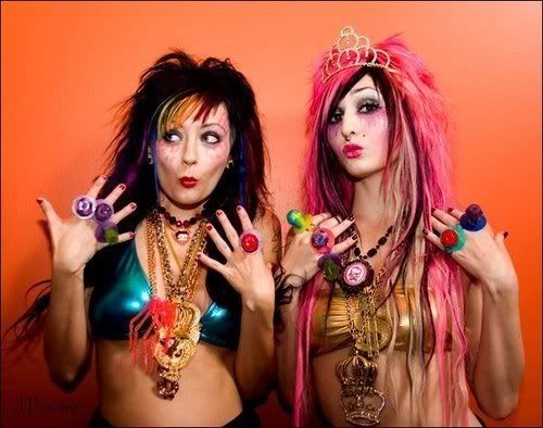 trashy life rings Pictures, Images and Photos