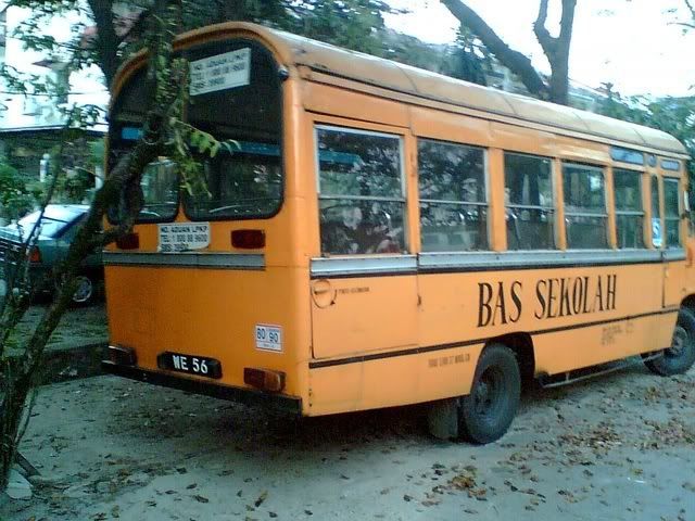 WE56-schoolbus.jpg