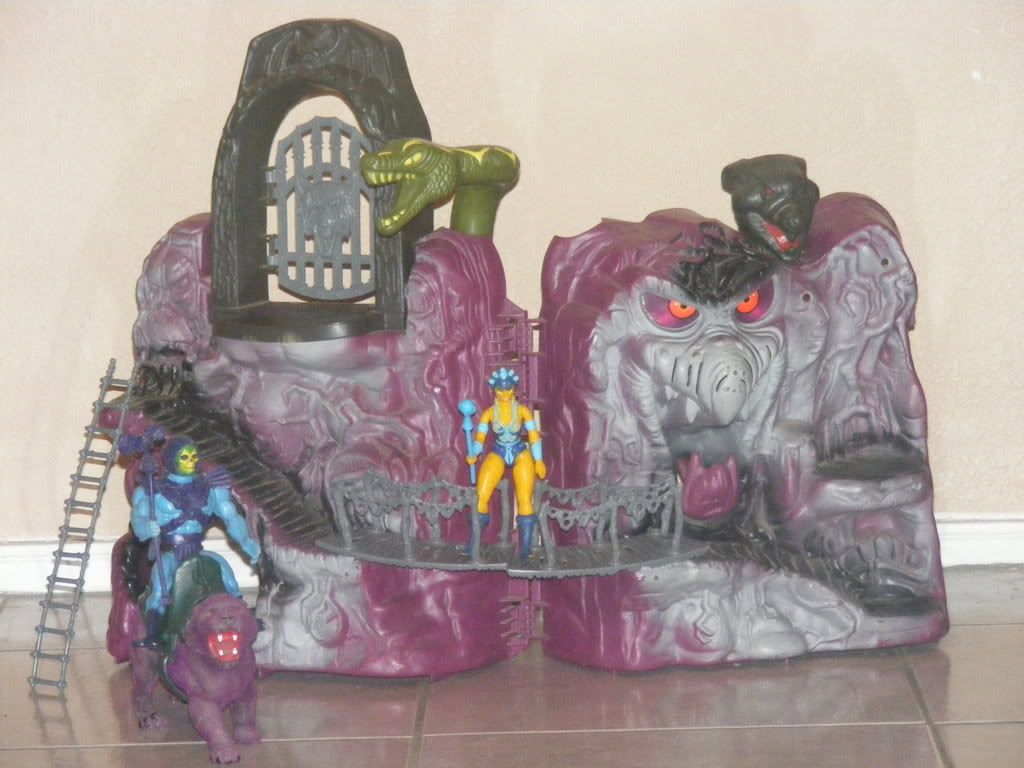 original snake mountain playset