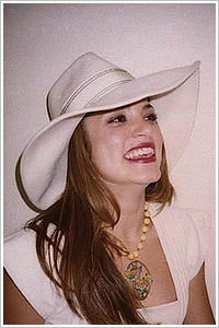 http://i201.photobucket.com/albums/aa46/EmmaWatsonsWorld/Emma%20Watson/none_01.png http://i201.photobucket.com/albums/aa46/EmmaWatsonsWorld/Emma%20Watson/none_01.png