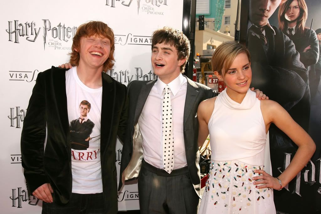 Obrázek “http://i201.photobucket.com/albums/aa46/EmmaWatsonsWorld/Premieres/017.jpg” nelze zobrazit, protože obsahuje chyby.