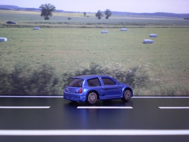Renault Clio V6