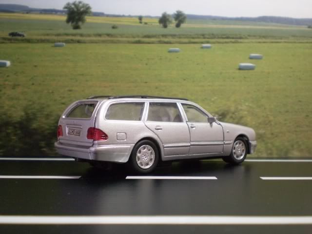 Mercedes - Benz E230