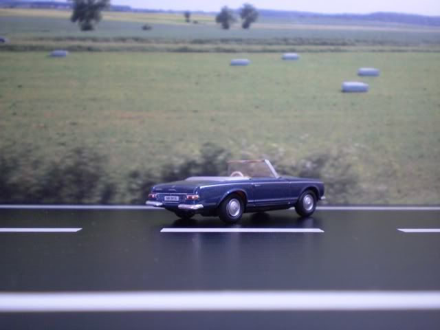 Mercedes - Benz 280 SL