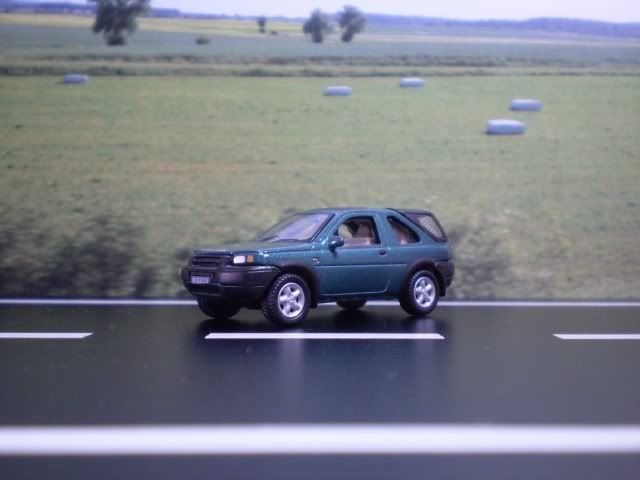Land - Rover Freelander