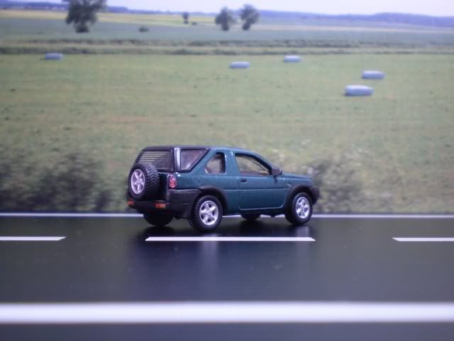 Land - Rover Freelander